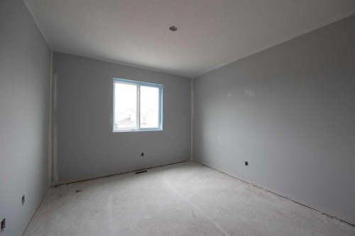 185 Dafoe Way, Fort Mcmurray, AB - Indoor Photo Showing Other Room
