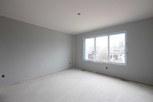 185 Dafoe Way, Fort Mcmurray, AB - Indoor Photo Showing Other Room