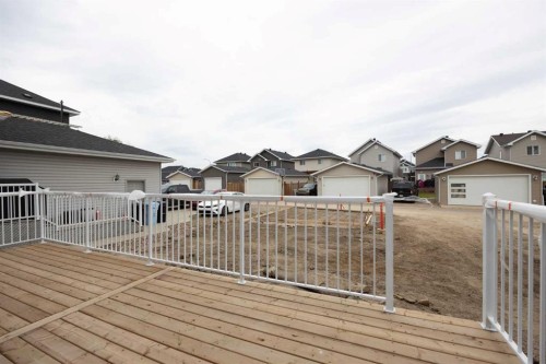185 Dafoe Way, Fort Mcmurray, AB - Outdoor With Deck Patio Veranda With Exterior