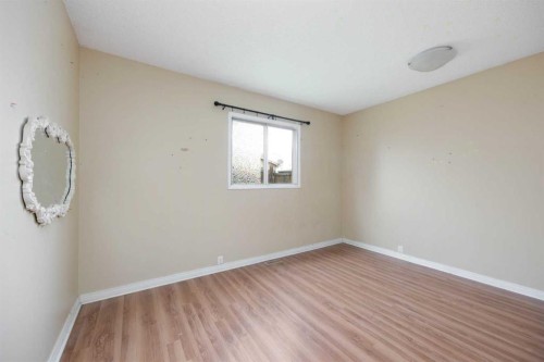 238 Windsor Drive, Fort Mcmurray, AB - Indoor Photo Showing Other Room