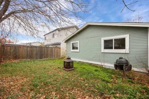 238 Windsor Drive, Fort Mcmurray, AB - Outdoor