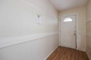 238 Windsor Drive, Fort Mcmurray, AB  - Indoor Photo Showing Other Room 