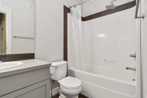 104 Collicott Drive, Fort Mcmurray, AB - Indoor Photo Showing Bathroom