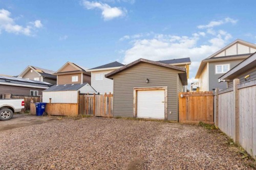 104 Collicott Drive, Fort Mcmurray, AB - Outdoor