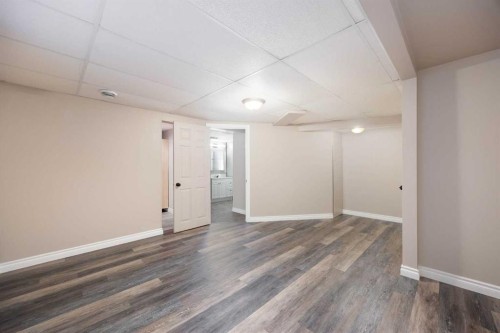 20 Clark Crescent, Fort Mcmurray, AB - Indoor Photo Showing Other Room
