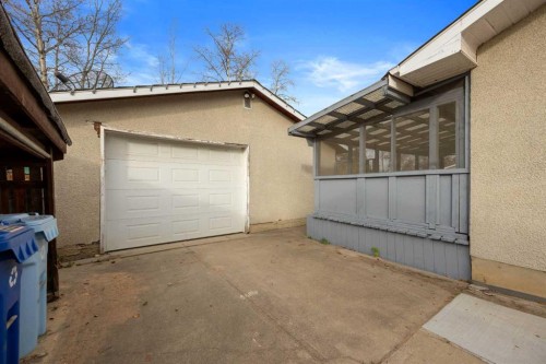 20 Clark Crescent, Fort Mcmurray, AB - Outdoor With Exterior