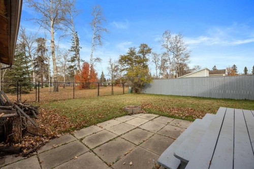 20 Clark Crescent, Fort Mcmurray, AB - Outdoor