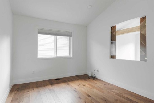 137 Pearson Drive, Fort Mcmurray, AB - Indoor Photo Showing Other Room