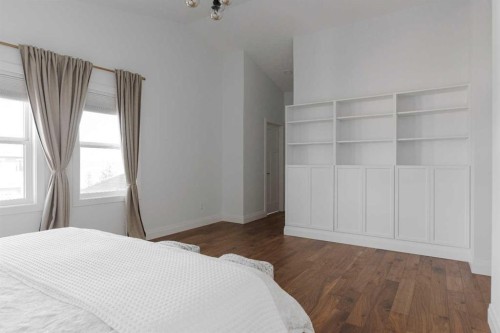 137 Pearson Drive, Fort Mcmurray, AB - Indoor Photo Showing Bedroom