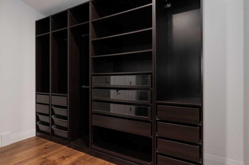 137 Pearson Drive, Fort Mcmurray, AB - Indoor Photo Showing Other Room