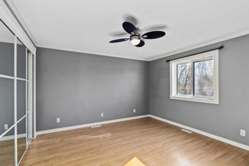 200 Harpe Way, Fort Mcmurray, AB - Indoor Photo Showing Other Room