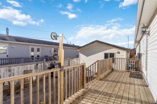 200 Harpe Way, Fort Mcmurray, AB - Outdoor With Deck Patio Veranda With Exterior