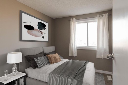 816-600 Signal Road, Fort Mcmurray, AB - Indoor Photo Showing Bedroom