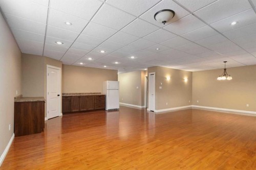 177 Sparrow Hawk Drive, Fort Mcmurray, AB - Indoor Photo Showing Other Room