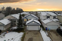 157 Archibald Close  Fort Mcmurray, AB T9K 2N2