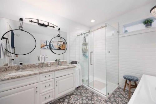 249 Walnut Crescent, Fort Mcmurray, AB - Indoor Photo Showing Bathroom