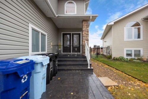 249 Walnut Crescent, Fort Mcmurray, AB - Outdoor With Deck Patio Veranda