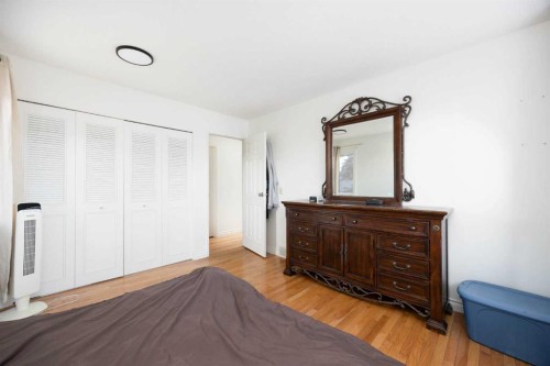 105 Farrell Cove, Fort Mcmurray, AB - Indoor Photo Showing Bedroom