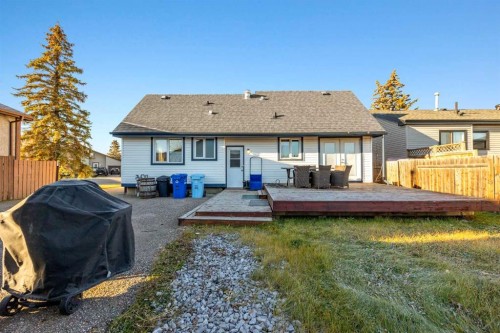 105 Farrell Cove, Fort Mcmurray, AB - Outdoor With Deck Patio Veranda