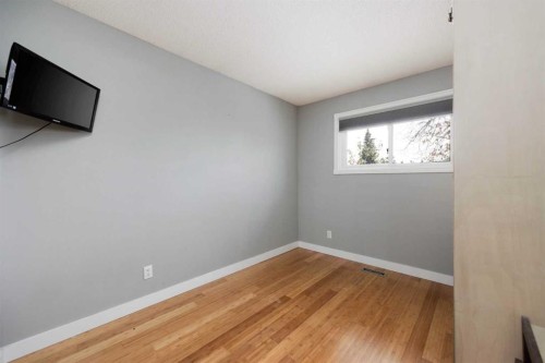 106 Hilltop Crescent, Fort Mcmurray, AB - Indoor Photo Showing Other Room