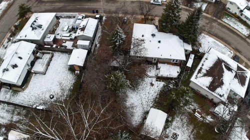 106 Hilltop Crescent, Fort Mcmurray, AB - Outdoor