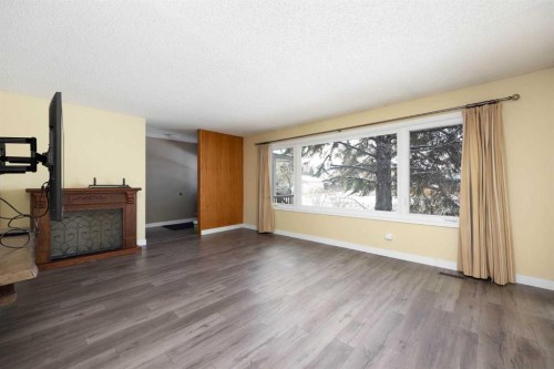 106 Hilltop Crescent, Fort Mcmurray, AB - Indoor