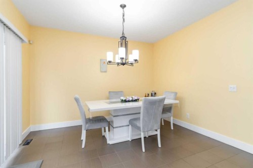 110 Merganser Crescent, Fort Mcmurray, AB - Indoor Photo Showing Dining Room