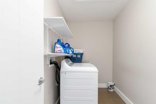 110 Merganser Crescent, Fort Mcmurray, AB - Indoor Photo Showing Laundry Room