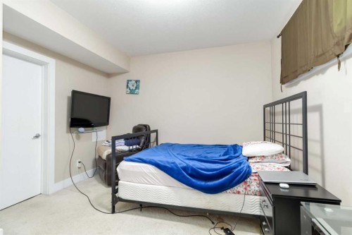 110 Merganser Crescent, Fort Mcmurray, AB - Indoor Photo Showing Bedroom