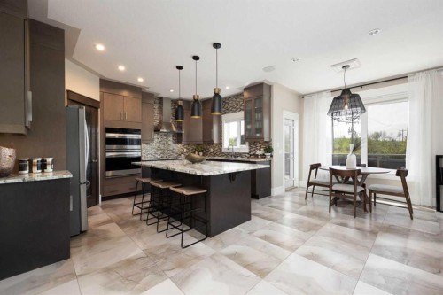 485 Walnut Crescent, Fort Mcmurray, AB - Indoor Photo Showing Kitchen With Stainless Steel Kitchen With Upgraded Kitchen