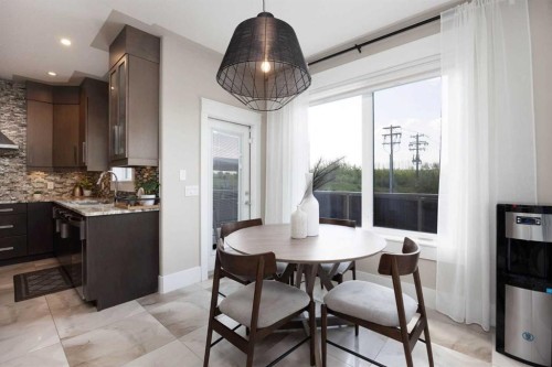 485 Walnut Crescent, Fort Mcmurray, AB - Indoor Photo Showing Dining Room