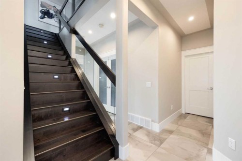 485 Walnut Crescent, Fort Mcmurray, AB - Indoor Photo Showing Other Room