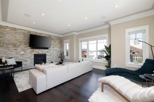 485 Walnut Crescent, Fort Mcmurray, AB - Indoor Photo Showing Living Room With Fireplace
