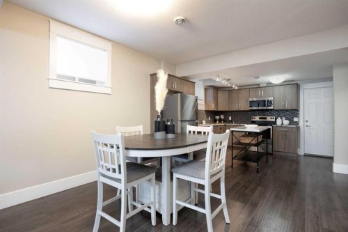 485 Walnut Crescent, Fort Mcmurray, AB - Indoor Photo Showing Dining Room