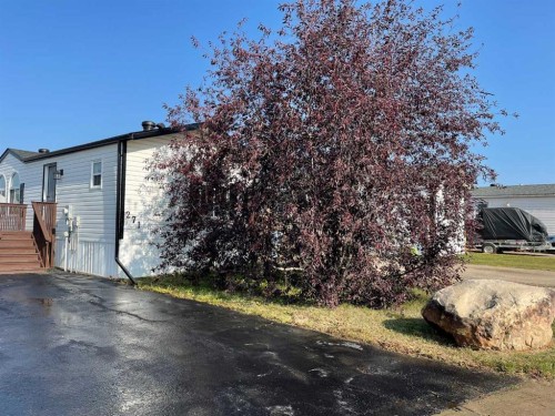 271 Cree Road, Fort Mcmurray, AB - Outdoor