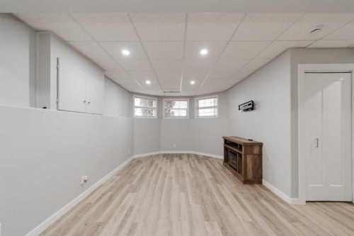 217 Archibald Close, Fort Mcmurray, AB - Indoor Photo Showing Other Room