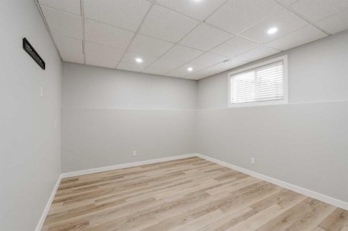 217 Archibald Close, Fort Mcmurray, AB - Indoor Photo Showing Other Room