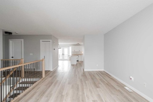 217 Archibald Close, Fort Mcmurray, AB - Indoor Photo Showing Other Room