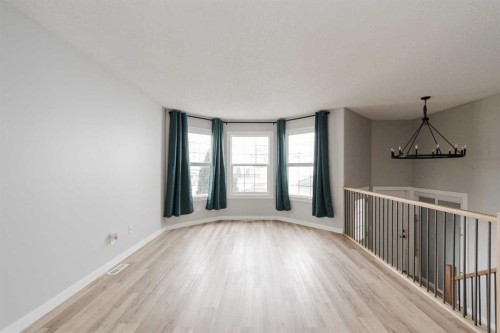 217 Archibald Close, Fort Mcmurray, AB - Indoor Photo Showing Other Room