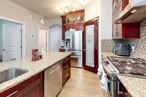 161 Coniker Crescent, Fort Mcmurray, AB - Indoor Photo Showing Kitchen