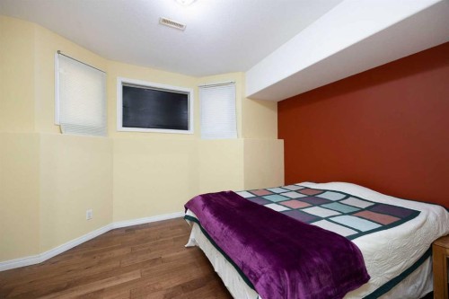 179 Peterson Lane, Fort Mcmurray, AB - Indoor Photo Showing Bedroom