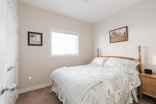 161 Chestnut Way, Fort Mcmurray, AB - Indoor Photo Showing Bedroom