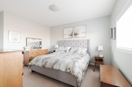 161 Chestnut Way, Fort Mcmurray, AB - Indoor Photo Showing Bedroom