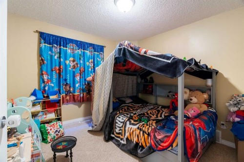 176 Bacon Place, Fort Mcmurray, AB - Indoor Photo Showing Other Room