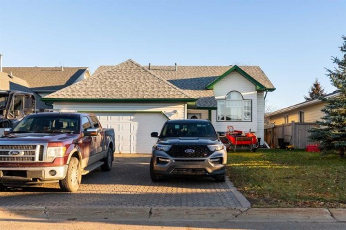 176 Bacon Place, Fort Mcmurray, AB - Outdoor