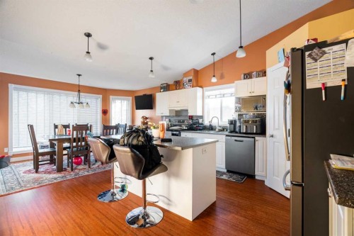 176 Bacon Place, Fort Mcmurray, AB - Indoor