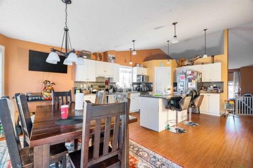 176 Bacon Place, Fort Mcmurray, AB - Indoor Photo Showing Other Room