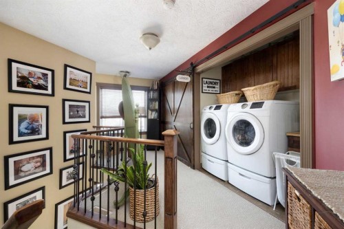 138 Mink Lane, Fort Mcmurray, AB - Indoor Photo Showing Laundry Room