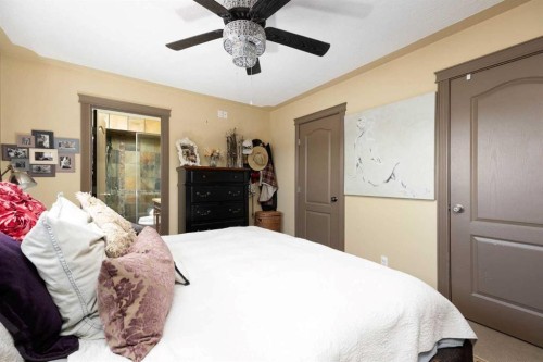 138 Mink Lane, Fort Mcmurray, AB - Indoor Photo Showing Bedroom