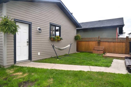 138 Mink Lane, Fort Mcmurray, AB - Outdoor With Deck Patio Veranda With Exterior